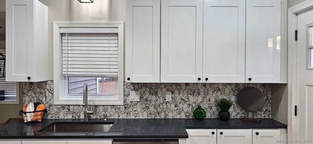 11 Cawley Court, Bristol, CT 06010