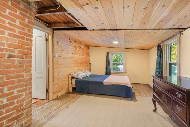150 Ryan Road, Castleton, VT 05735