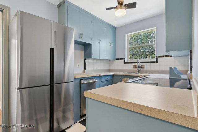 3582 HEDRICK Street 4, Jacksonville, FL 32205