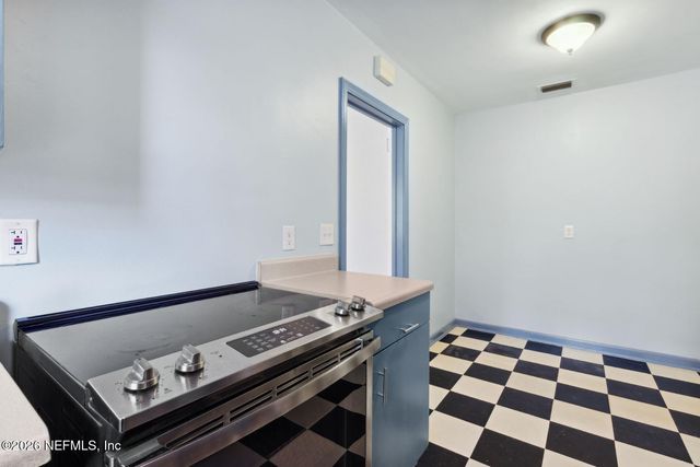 3582 HEDRICK Street 4, Jacksonville, FL 32205