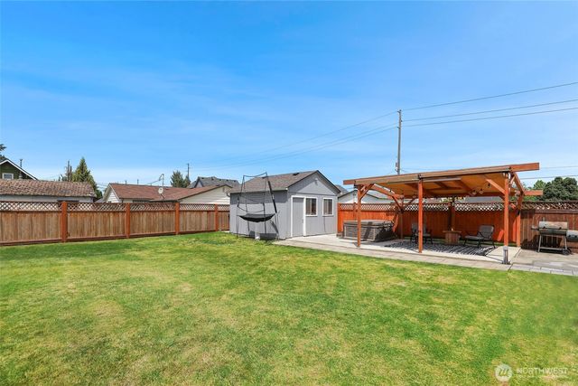 710 2nd Street SW, Puyallup, WA 98371