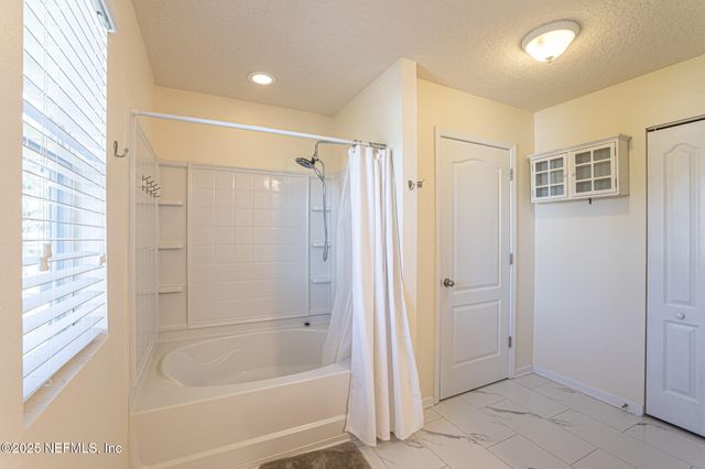 2408 BONNIE LAKES Drive, Green Cove Springs, FL 32043