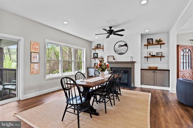 228 PARKWAY DRIVE, Mount Holly Springs, PA 17065