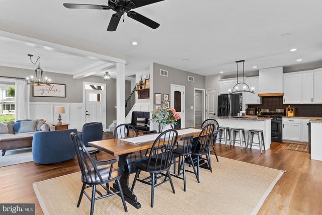228 PARKWAY DRIVE, Mount Holly Springs, PA 17065