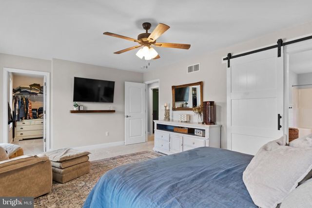 228 PARKWAY DRIVE, Mount Holly Springs, PA 17065
