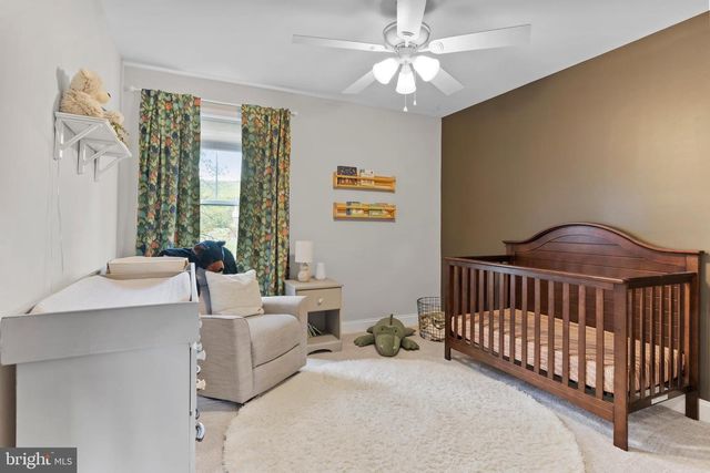 228 PARKWAY DRIVE, Mount Holly Springs, PA 17065