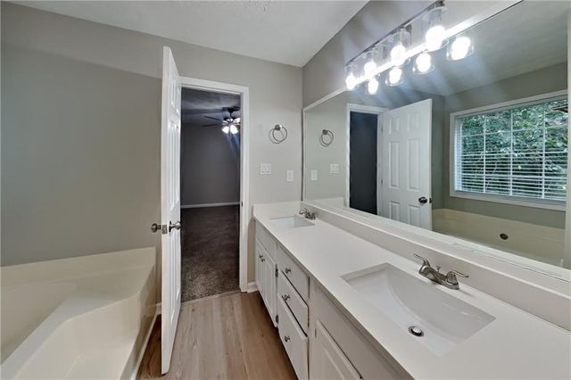 4602 Shay Terrace, Buford, GA 30519