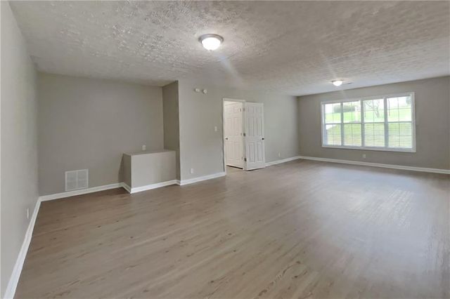 4602 Shay Terrace, Buford, GA 30519