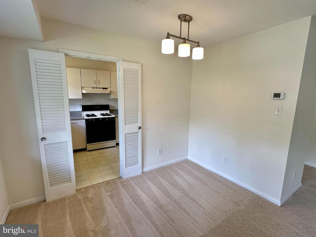 10630 MONTROSE AVE #104, Bethesda, MD 20814