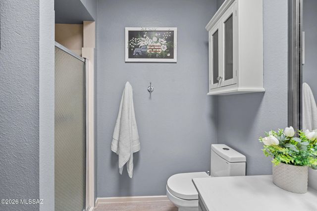 8916 E Palms Park Drive, Tucson, AZ 85715