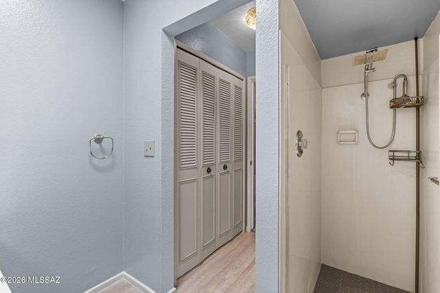 8916 E Palms Park Drive, Tucson, AZ 85715