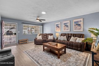 8916 E Palms Park Drive, Tucson, AZ 85715