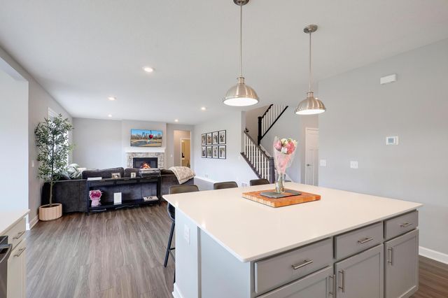 6332 Apple Court, Inver Grove Heights, MN 55077