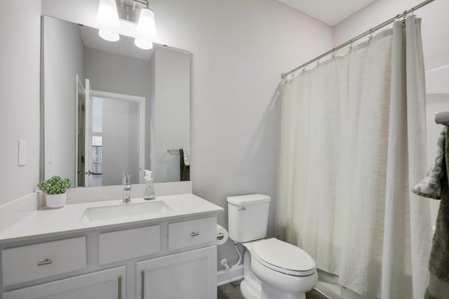 6332 Apple Court, Inver Grove Heights, MN 55077