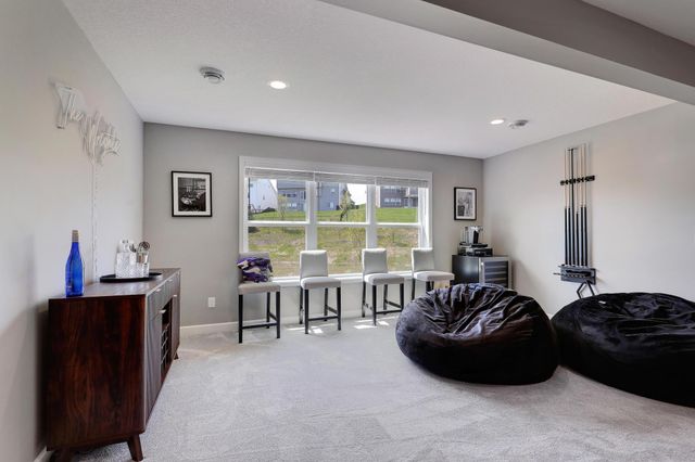 6332 Apple Court, Inver Grove Heights, MN 55077