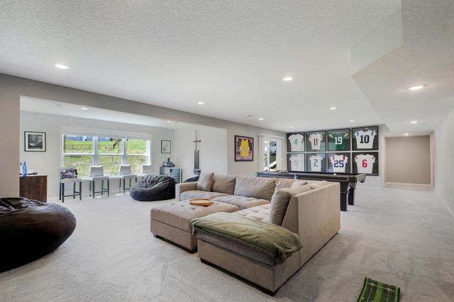6332 Apple Court, Inver Grove Heights, MN 55077