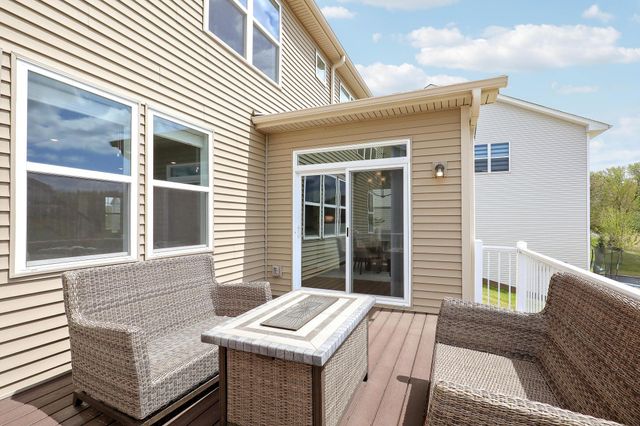 6332 Apple Court, Inver Grove Heights, MN 55077