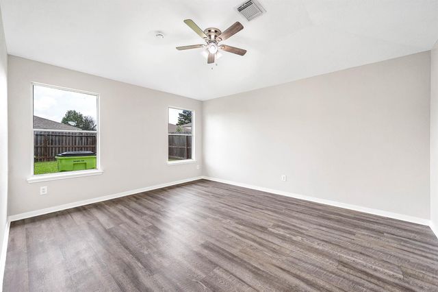 2011 Foxhill Drive, Missouri City, TX 77489