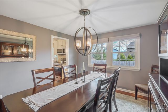 4299 Luna Course, Clay, NY 13090
