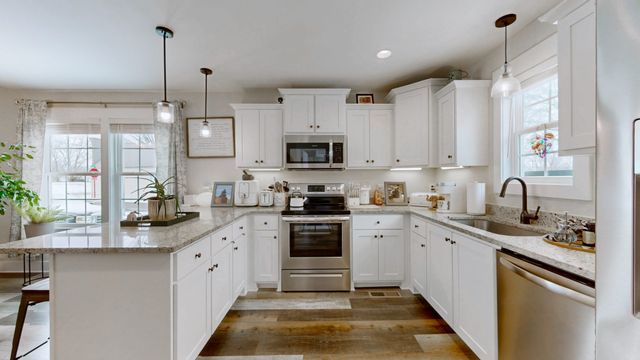 1093 Main St, Greenbrier, TN 37073