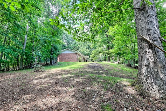 1054 Sutton Road, Hiawassee, GA 30546