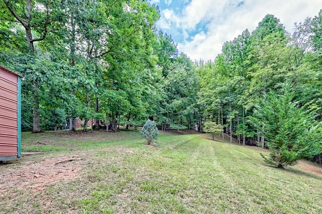 1054 Sutton Road, Hiawassee, GA 30546