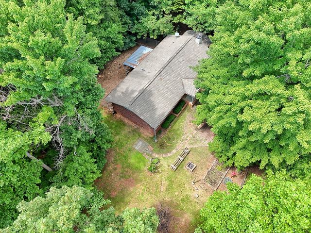 1054 Sutton Road, Hiawassee, GA 30546