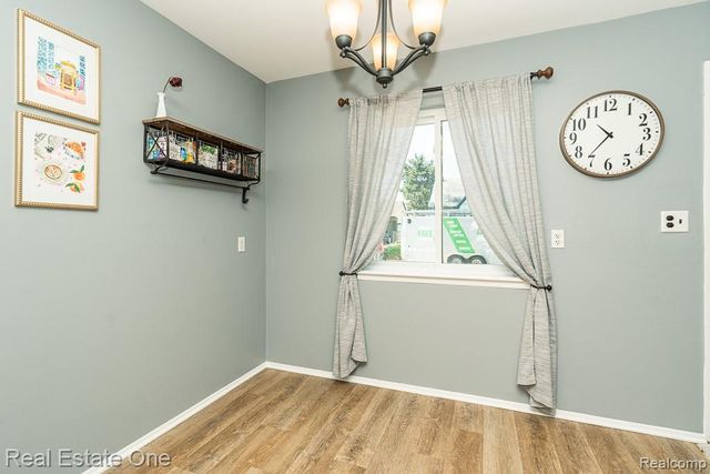 22505 Hanson Court, Saint Clair Shores, MI 48080
