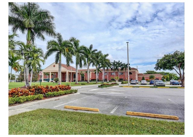 251 Preston F 251, Boca Raton, FL 33434