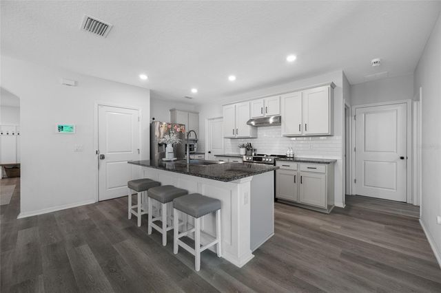 16826 SECRET MEADOW DRIVE, Odessa, FL 33556