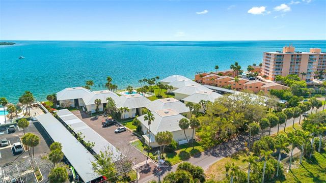 7300 SUNSHINE SKYWAY LANE S 210, St Petersburg, FL 33711