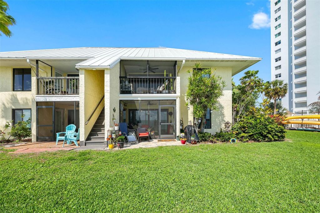 Image 31 of property listing at 7300 SUNSHINE SKYWAY LANE S 210, St Petersburg, FL 33711