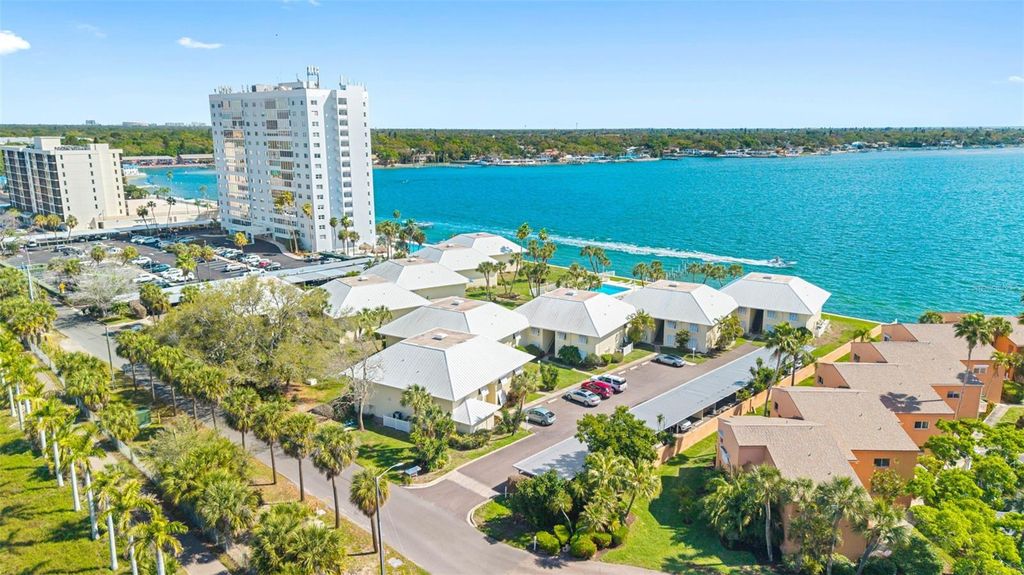 Image 35 of property listing at 7300 SUNSHINE SKYWAY LANE S 210, St Petersburg, FL 33711