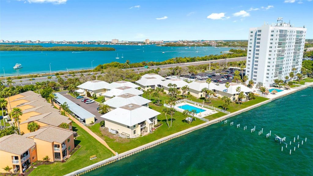 Image 36 of property listing at 7300 SUNSHINE SKYWAY LANE S 210, St Petersburg, FL 33711