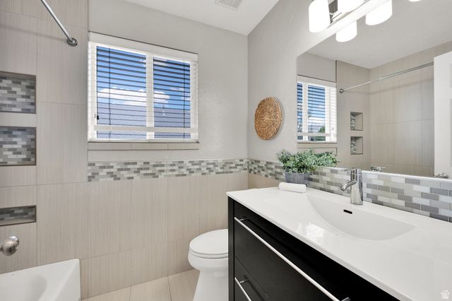 79 E 1720 N, Layton, UT 84041