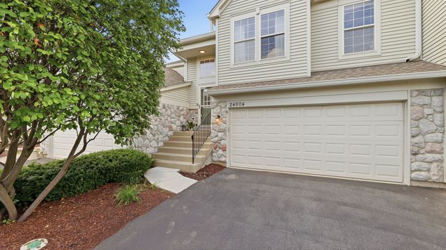 24904 Gates Lane, Plainfield, IL 60585