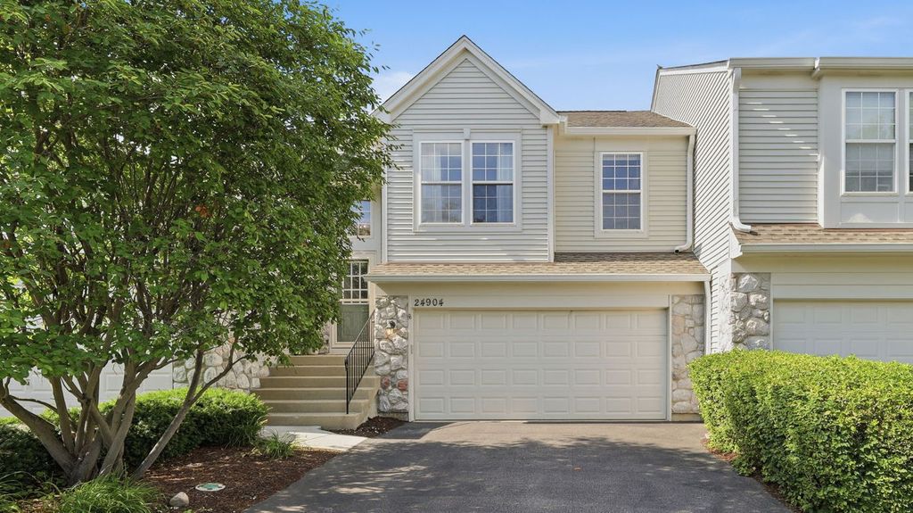 24904 Gates Lane, Plainfield, IL 60585