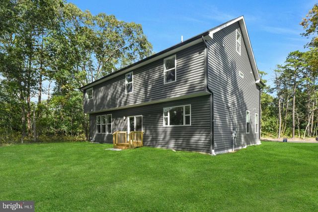 1 RAILROAD AVE, Bayville, NJ 08721
