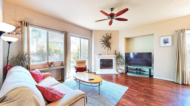 10169 Brenna Way, Elk Grove, CA 95757