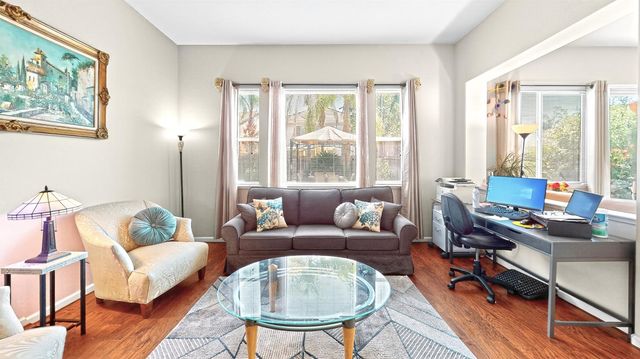 10169 Brenna Way, Elk Grove, CA 95757