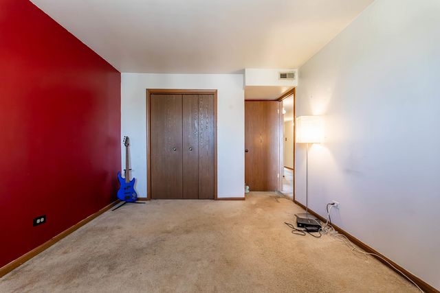 15701 Brassie Court 2N, Orland Park, IL 60462