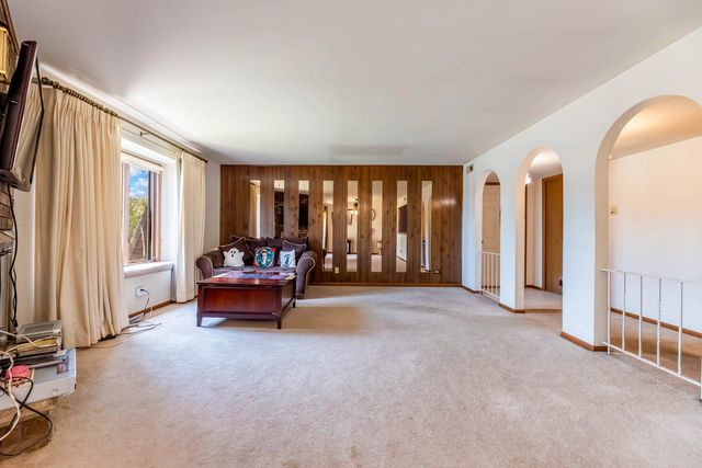 15701 Brassie Court 2N, Orland Park, IL 60462