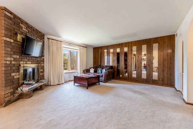 15701 Brassie Court 2N, Orland Park, IL 60462