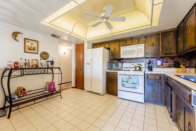 15701 Brassie Court 2N, Orland Park, IL 60462