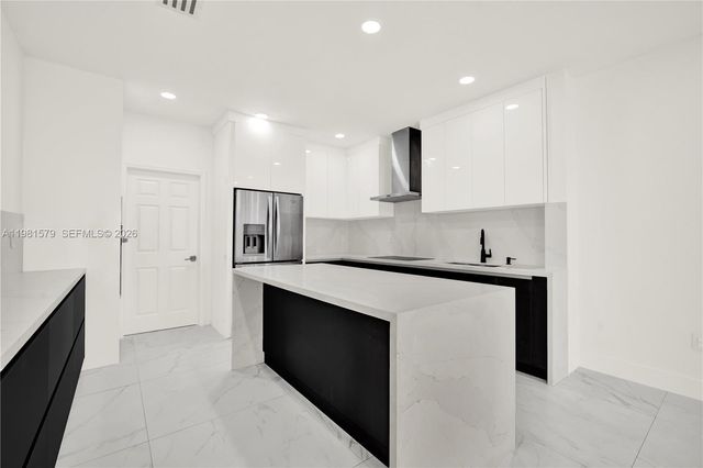 9243 SW 227th Ter 9243, Cutler Bay, FL 33190