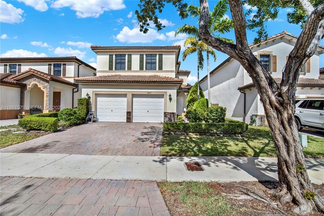 9243 SW 227th Ter 9243, Cutler Bay, FL 33190