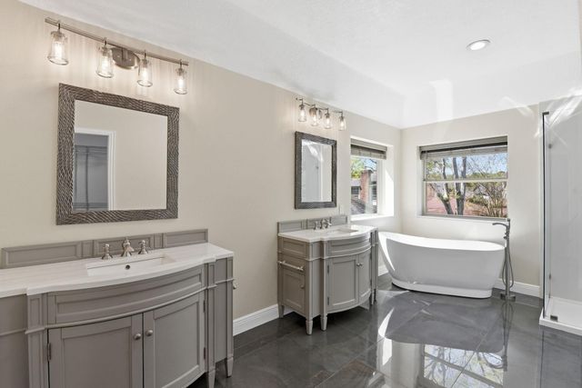 6406 Greenvale Lane, Houston, TX 77066