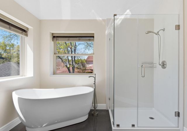 6406 Greenvale Lane, Houston, TX 77066