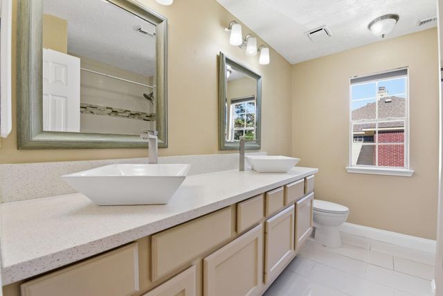 6406 Greenvale Lane, Houston, TX 77066