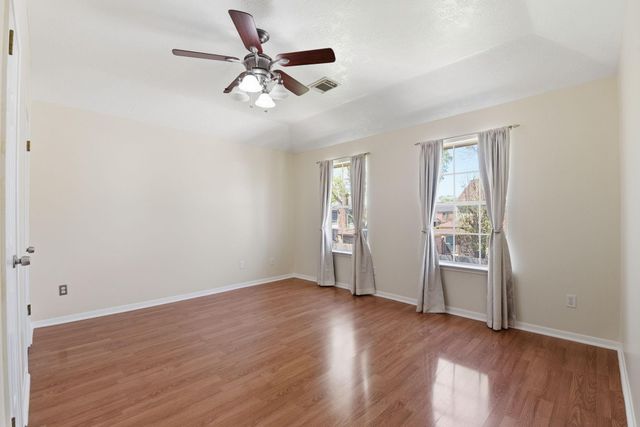 6406 Greenvale Lane, Houston, TX 77066